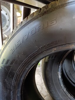215/70r16 - 2