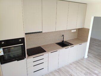 REZERVOVANÉ Na predaj nadštandardný 3,5-izbový byt Sereď - 2