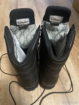 Predám kanady goretex vibram - 2