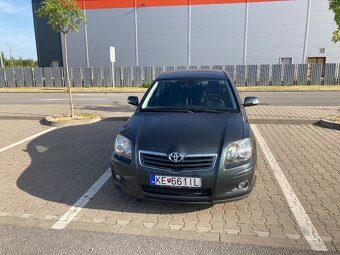 Toyota Avensis T25 2.0 D-4D - 2