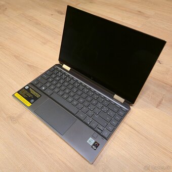 Hybridný HP Spectre x360 13-aw0108nc Nightfall Black 2019 - 2