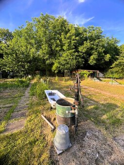 Rekreačný široký slnečný pozemok, Levice, časť Podhradie - 2