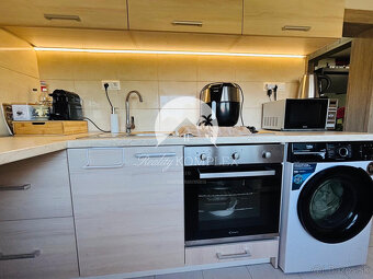 Reality KOMPLEX s.r.o. Vám ponúka exkluzívne na predaj moder - 2