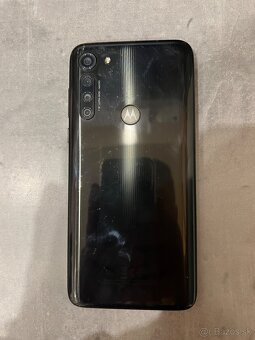 Motorola Moto G8 Power - 2