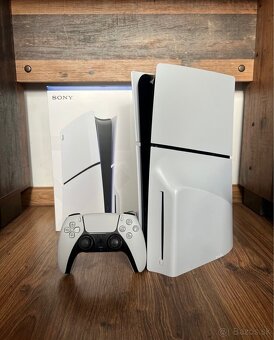 (REZERVOVANÉ)PREDÁM PLAYSTATION 5 S MECHANIKOU - 2