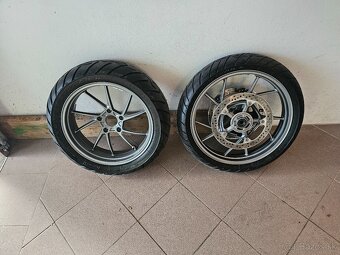 Predám komplet sadu kolies Bmw 1250gs - 2