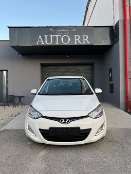 Hyundai i20 1.3 Benzin = Navi, r.v 2013, 96623km, Top Stav = - 2