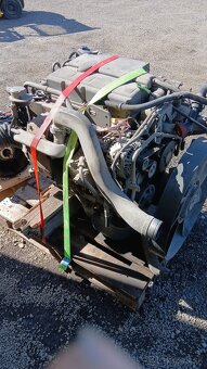 Man tgl 8.180 motor - 2