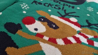 Vianocne svetriky 134/140 - 2