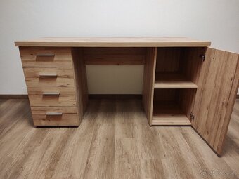 Kancelársky stôl - 2