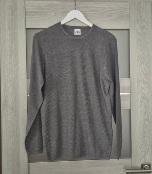 Pánsky GUESS sveter v.XXL - 2