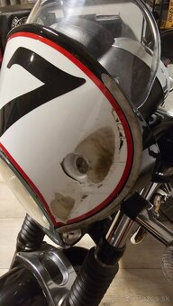 Moto Guzzi V7 Racer 3500km - 2