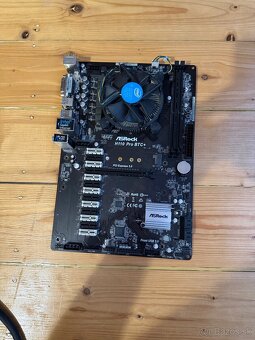 ASRock H110 Pro BTC + - 2