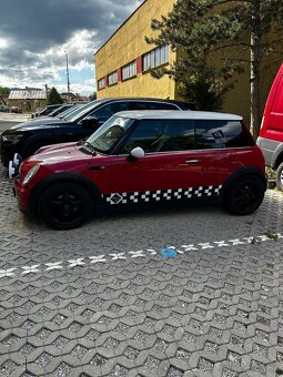 Predám mini cooper R50 - 2