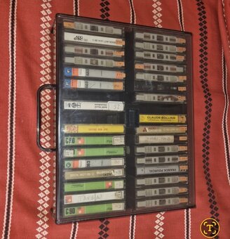 MC Kazety  BASF  SANYO PHILIPS s obalmi kufor na kazety - 2