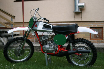 ČZ 250 cross - 2