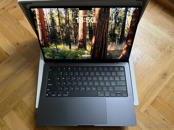 MacBook Pro 14" M4 10C CPU 32GB RAM 2TB SSD - 2