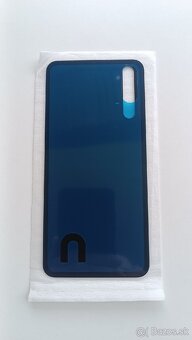 Nové zadné sklo na Huawei Nova 5T / Honor 20 - 2