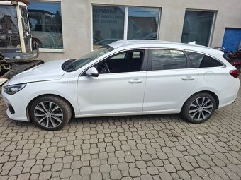 Hyundai I30  rok 2021 ODPOČET DPH - 2