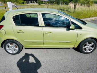 Opel Corsa 1.2 benzín - 2