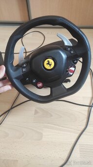 Thrustmaster T80 Ferrari 488 GTB – volant k PC / PS4 - 2