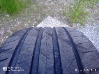 letne pneu 225/45 r17 Vredestein - 2