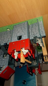 Drevený hrad - 2