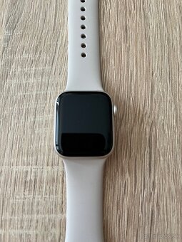 Apple Watch SE 2.gen. 40mm - 2