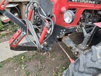 Predám prednú hydraulika na zetor major , horal - 2