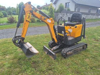 Bobcat E08 - 2