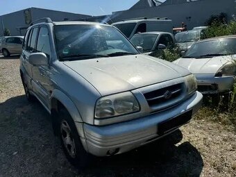Suzuki Grand Vitara 2.5 V6 benzin 2000 - 2