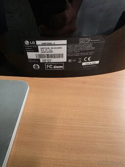 LG 24MP76HM-S - 2