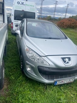 Peugeot 308 1,6i 16v - 2