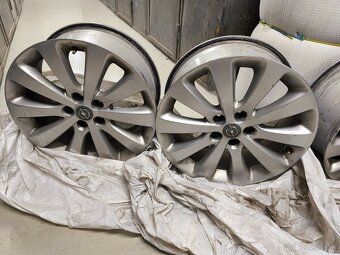 Predám ALU disky 17" – Opel Astra originál - 2
