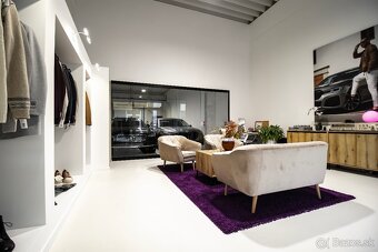 Dám do prenájmu zariadený obchodný priestor pri D1 v Senci - 2