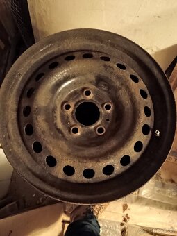 Nissan Pulsar disky 16" - 2