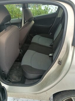 Peugeot 206 - 2