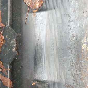 Naraznik Nissan  850224EAHO - 2