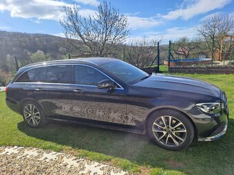 mercedes-benz E 300 d T 4x4 - 2