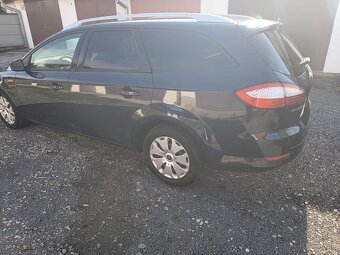 Ford Mondeo 1.8tdci kw:92 - 2