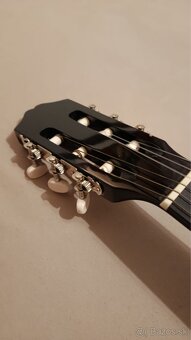 Klasická gitara + obal + ladička – ideálna pre začiatočníka - 2