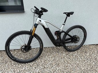 Cube stereo SLT 2021 - 2