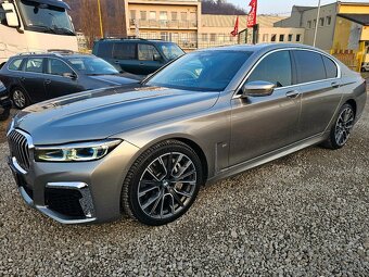 BMW 7 740d xDrive M.sport A/T - 2