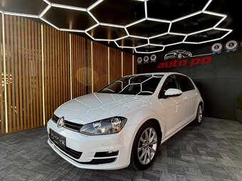 Volkswagen Golf 1.4 TSI Premium Highline DSG - 2