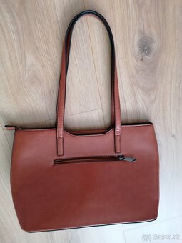 Dámska, koňaková kabelka Lara Bags - 2