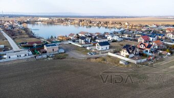 Stavebný pozemok pri jazere Nové Košariská - 2