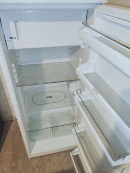 Predám chladničku Liebherr 142cm - 2