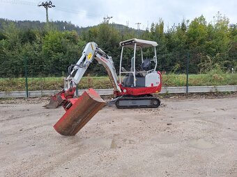 Minibager Takeuchi TB216 UB - 2