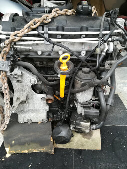 agregat na octavia II 1,9 tdi 77kw BXE motor, vstreky, hlava - 2
