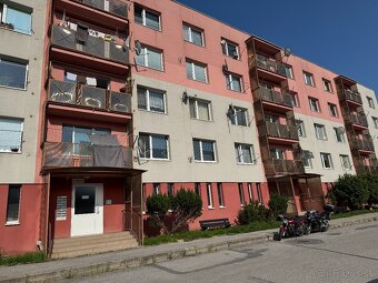 NA PREDAJ - 2i byt 49 m² – Dolný Kubín - 2